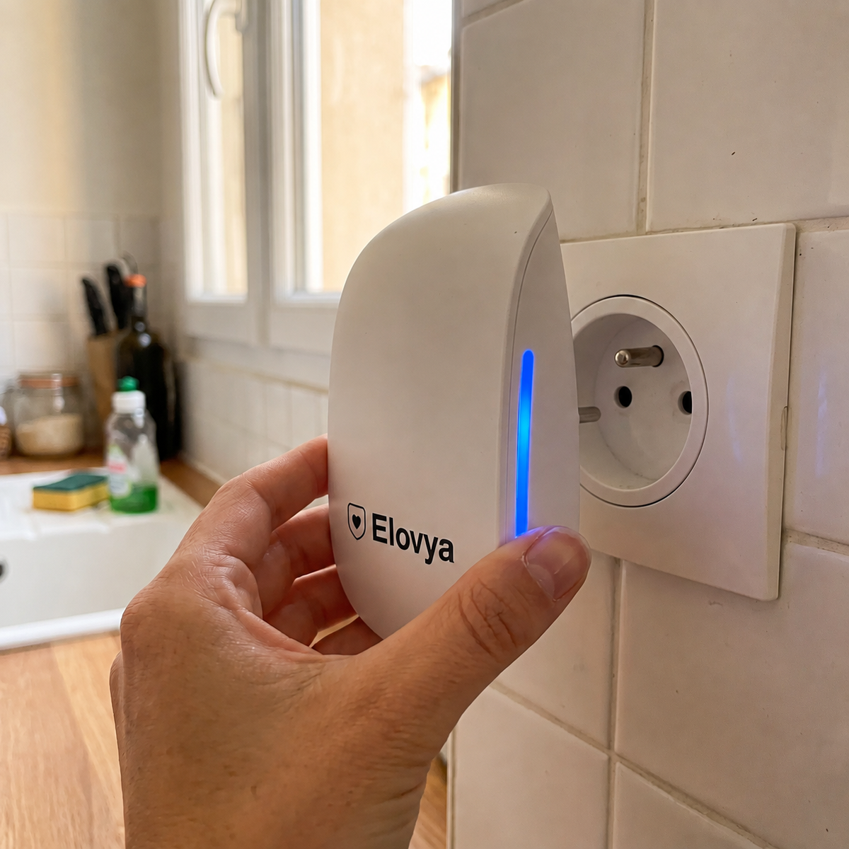 Elovya™ Repelente ultrasónico: ahuyenta más de 14 tipos de plagas para siempre
